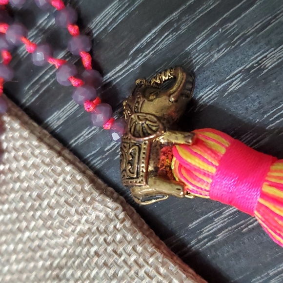 Zacasha elephant tassel beaded necklace - Picture 2 of 3